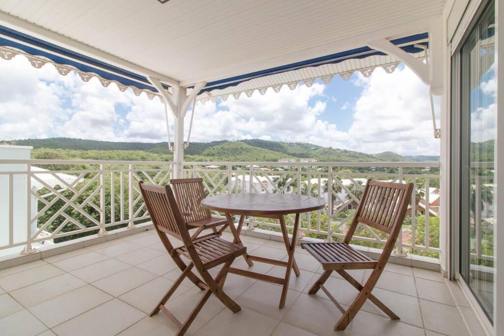 Sunny cottage, belle terrasse, proche et vue mer Sainte-Luce Extérieur photo